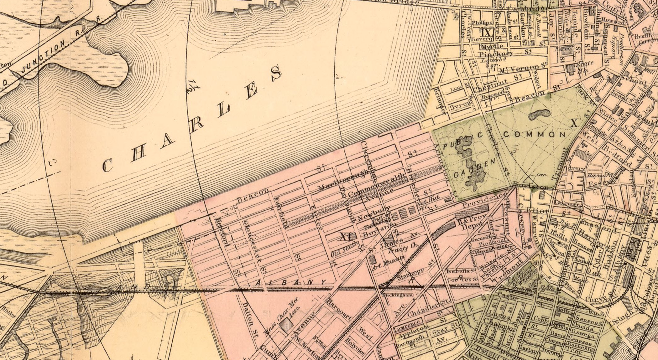 Colored map detail with PUBLIC COMMON and PUBLIC GARDEN at right, CHARLES across a large area with parallel lines at upper left, and Beacon St, Marlborough St and Commonwealth Avenue in a street grid between them. Lines, blocks, labels and folds overlap in places.